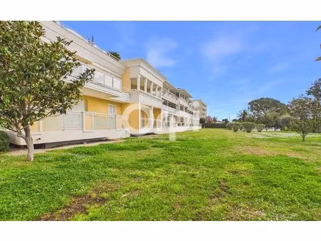 location appartement  53.95 m² t-3 à mandelieu-la-napoule  1 397 €