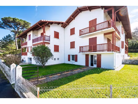 à hendaye  appartement t2 avec garage