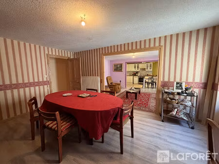 appartement saint flour 4 pièce(s) 130 m2