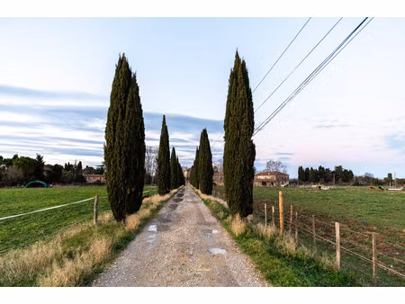 vente propriété aimargues  260m² 6 pièces 750 000€ avec piscine