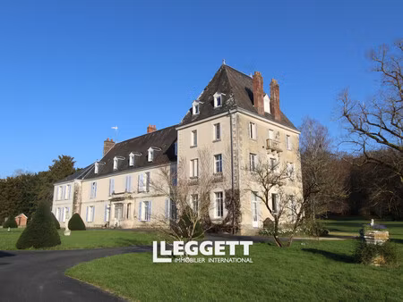 château 43 pièce(s)  gehée