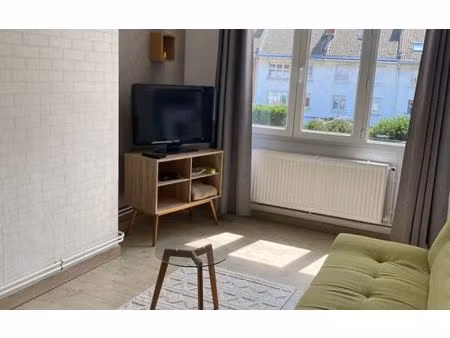 location appartement  m² t-1 à calais  485 €