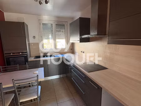 a louer t5 de 80 m² avec cave et stationnement à lyon 69005