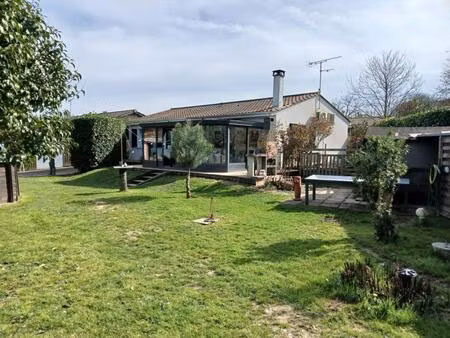 baron / maison de plain pied + veranda + garage