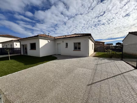 maison t4 recente + jardin - parfait etat - st sulpice la p