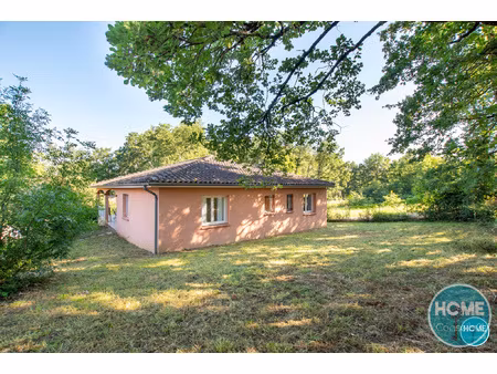 lumineuse villa t5 avec double garage