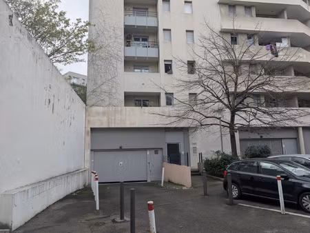 a vendre - box/garage - prado/castellane