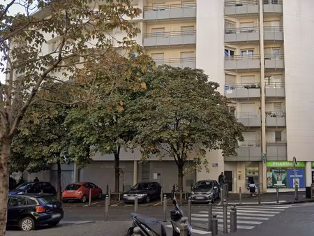 castellane / prado box garage fermé à vendre