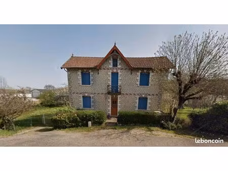 maison de charme sur grand jardin fruitier