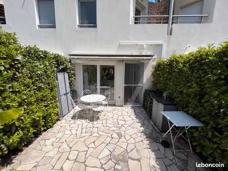 vespin : duplex meublé avec parking