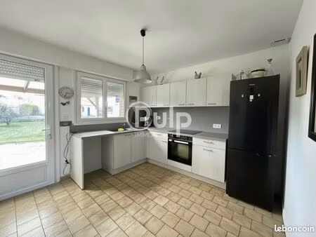 maison 3 pièces 80 m²