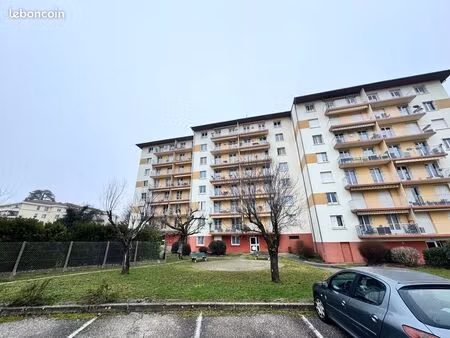 appartement 2 pièces 52 m²