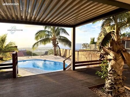 villa 5 pièces 145 m²