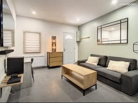 à louer maison de village rénovée meublée