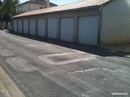 garage 17m² a louer poitiers