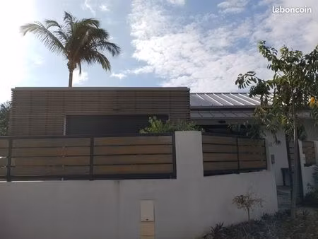 location entièrement meublée et équipée f4 st paul centre ville (idéal internes chor)