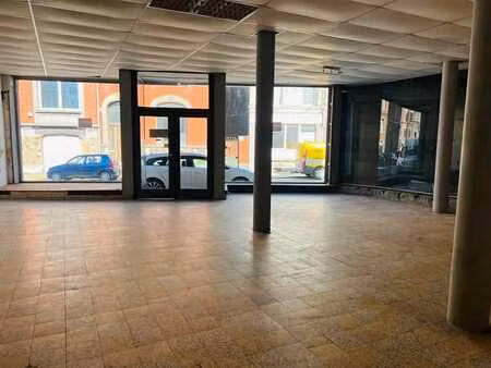 immeuble mixte commerce + appartement - double accès