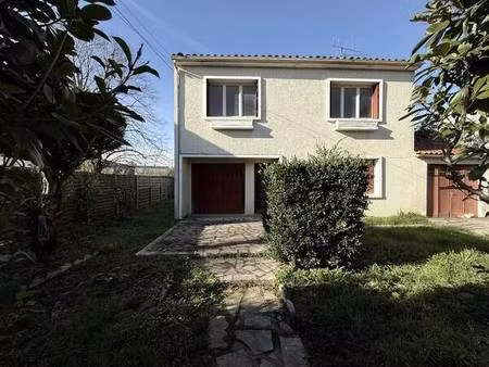 maison familiale 4 chambres avec garage et jardin