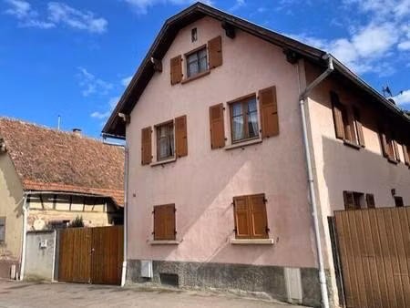 maison 5 p avec dépendances à niedernai.