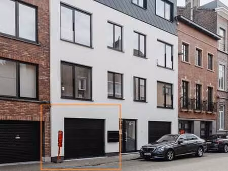 ruime garage te koop gent centrum
