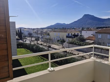 location appartement 2 pièces  37.00m²  la crau