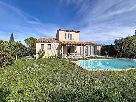 puyricard centre - maison individuelle avec piscine au calme absolue