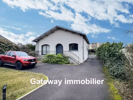 vente maison 166m2 avec entrepôt indépendant de 130m2