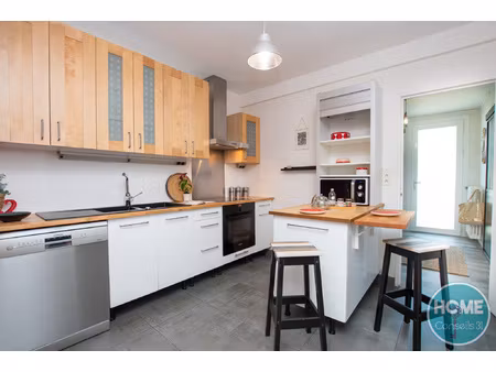 a voir! maison t4- suite parentale