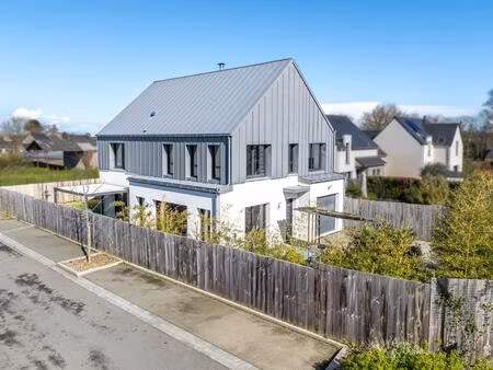 dinard – maison de 170 m2 habitable – 5 chambres – plage à pied.