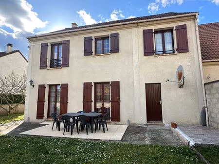 maison familiale - 130 m² - 6 chambres - jardin 383 m² et garage