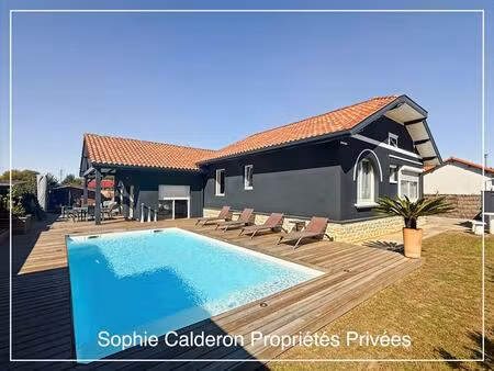 maison narrosse 8 pièce(s) 250 m2