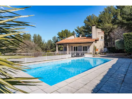 vente maison 6 pièces 241 m² aubagne (13400)