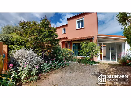villa 4 faces 110 m² avec piscine