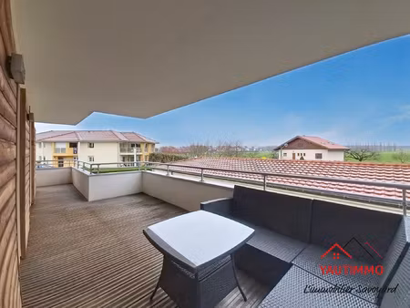 appartement t3 traversant avec grande terrasse douvaine  p