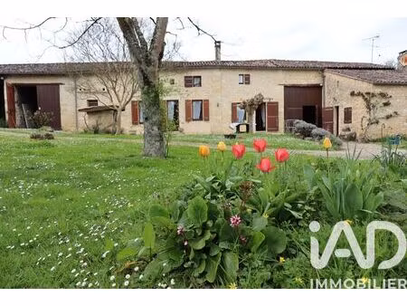 maison à naujan-et-postiac (33420)