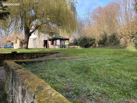 terrain à la campagne