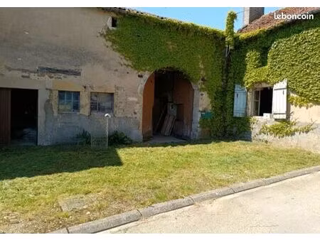 potentiel exceptionnel] corps de ferme de 410 m^2 - 39 000