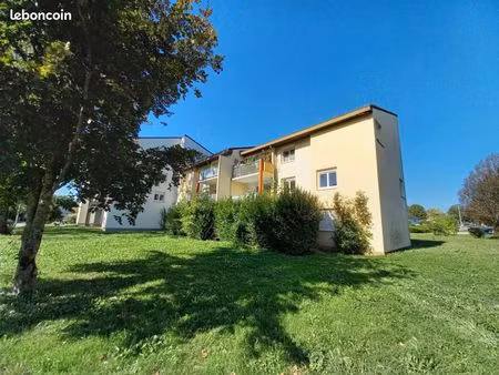 appartement 1 pièce 42 m²