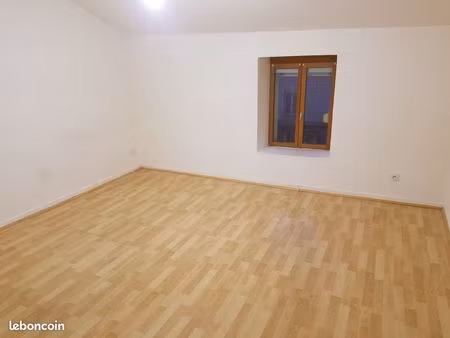 frouard (54) - appartement f2 de 45m²