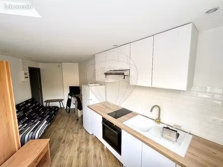 studio 1 pièce 16 m²