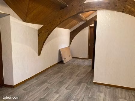 loue maison de campagne