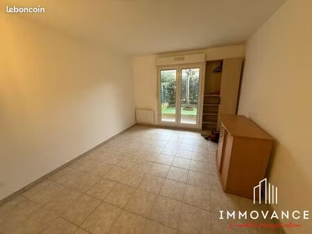 studio 1 pièce 20 m²