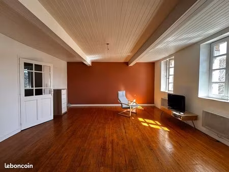 appartement 4 pièces 109 m²