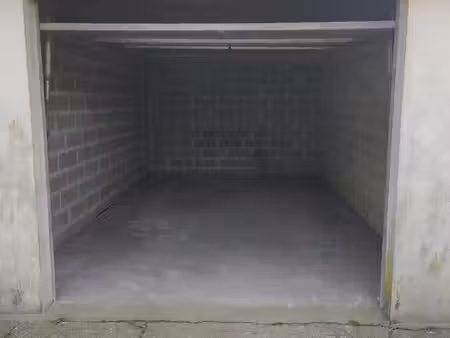 a louer grand garage