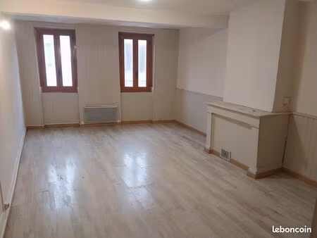 grand appartement rénové à rieumes