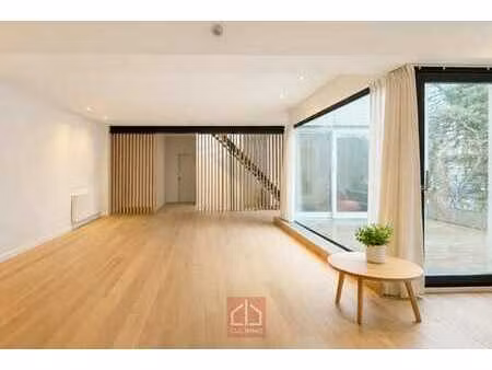 loft contemporain hyper-calme à 2 pas de delta et de l'ulb