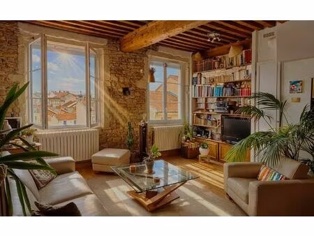 appartement lyon 4 72.1 m² t-3 à vendre  396 000 €