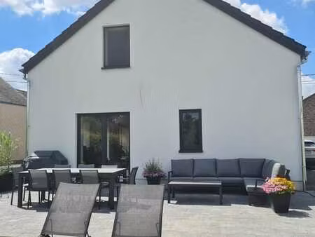 maison 3 ch. peb a  pontillas (1250€/mois + 60€ de charges)