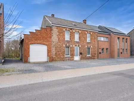 charmante maison familiale avec jardin et garage