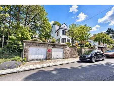 vivre au pied de la citadelle